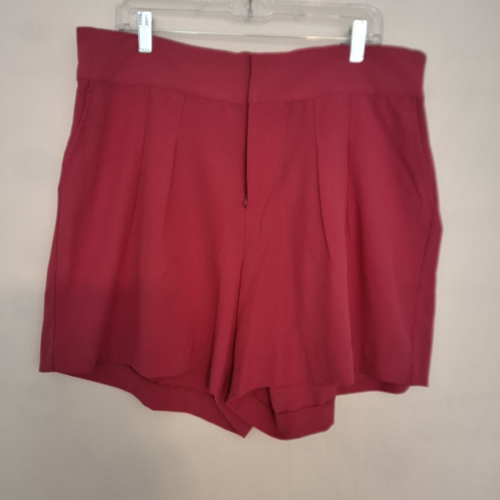 Torrid Wide Leg Studio Crepe Shorts 16 Pink Peacock Hook Zipper Elastic Stretch